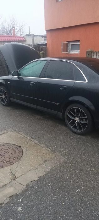 Vând audi a4 b6   1.9 116 cai