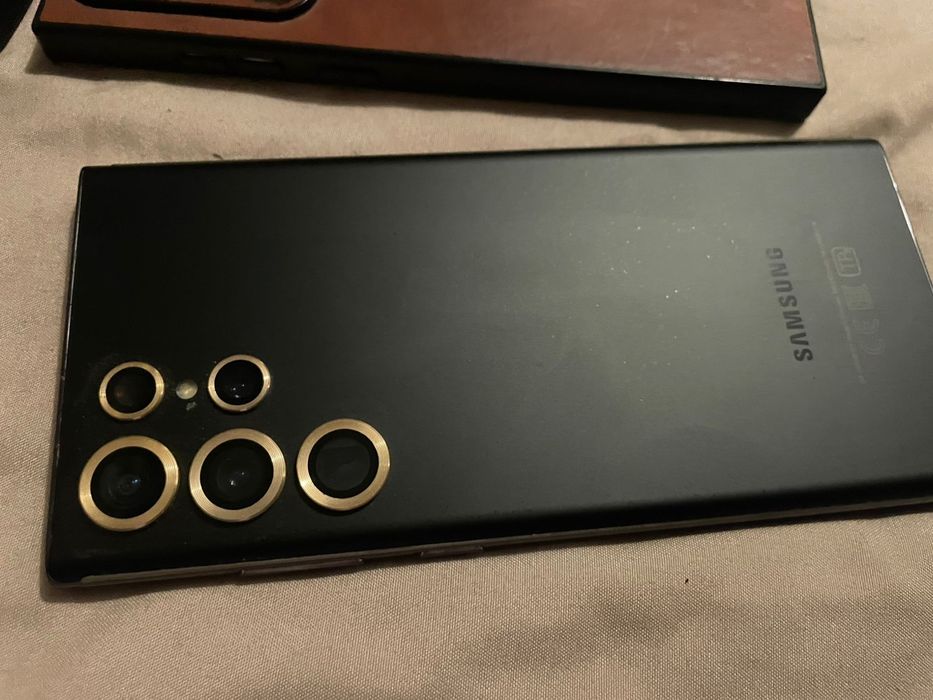 Продам Samsung S22 ultra