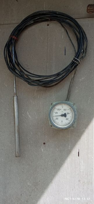 Продам термометр