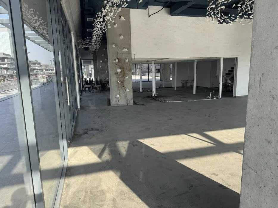 Топ-место для бизнеса! - Сдается помещение 330 м² в ТРЦ Seoul Mun