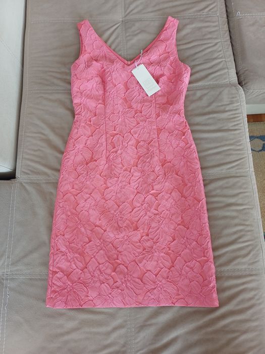 Елегантни дрехи на Daphne