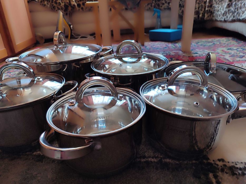 Набор кастрюль LEEVAN 12 предметов