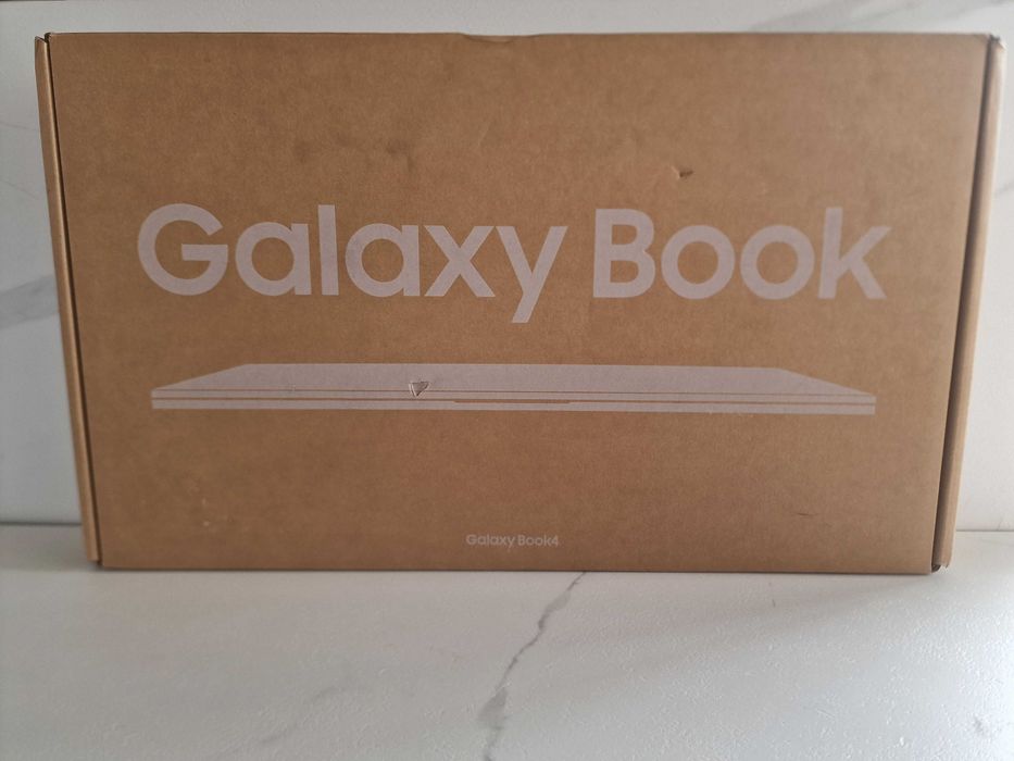 Laptop Samsung Galaxy Book4, 15.6″, Intel Core i5, 16GB RAM, 512GB SSD