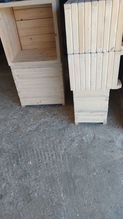 Jardiniere lemn masiv