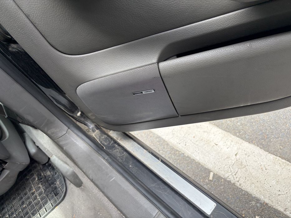 Interior Recaro si sistem audio Bosse