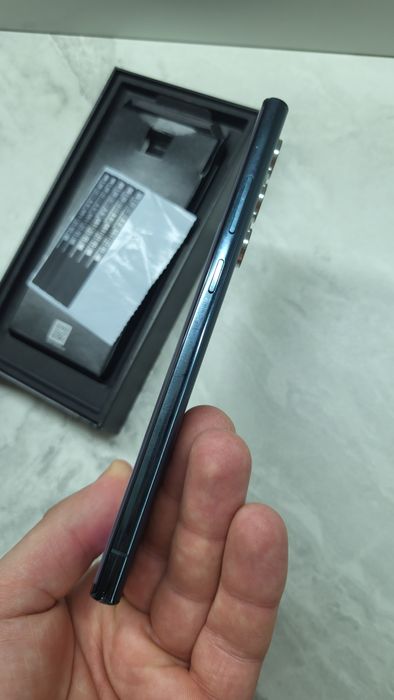 Samsung Galaxy S22 ultra 256/12