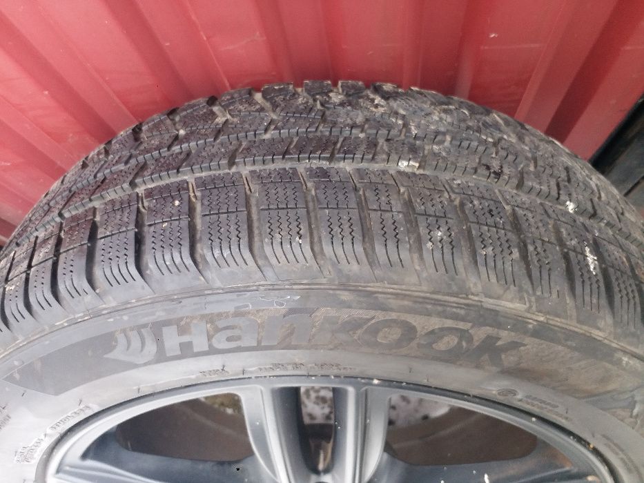 Set 4 Anvelope Hankook Winter ICept Evo2 SUV 235 55 R19 ci221