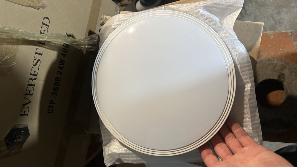LED светильник 24W