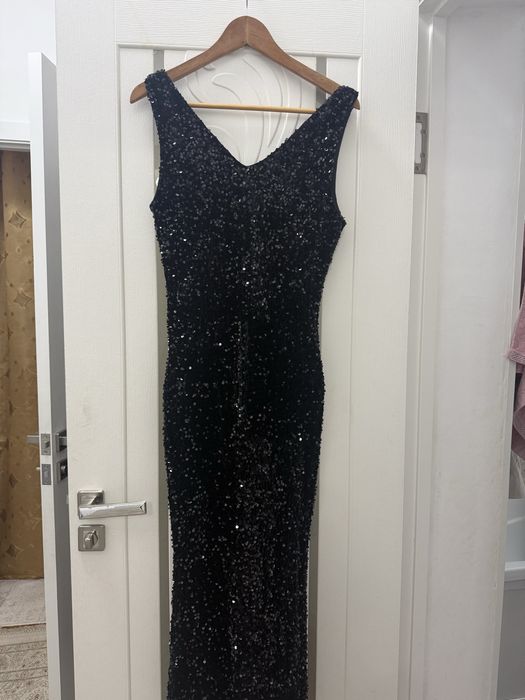 Платье с пайетками