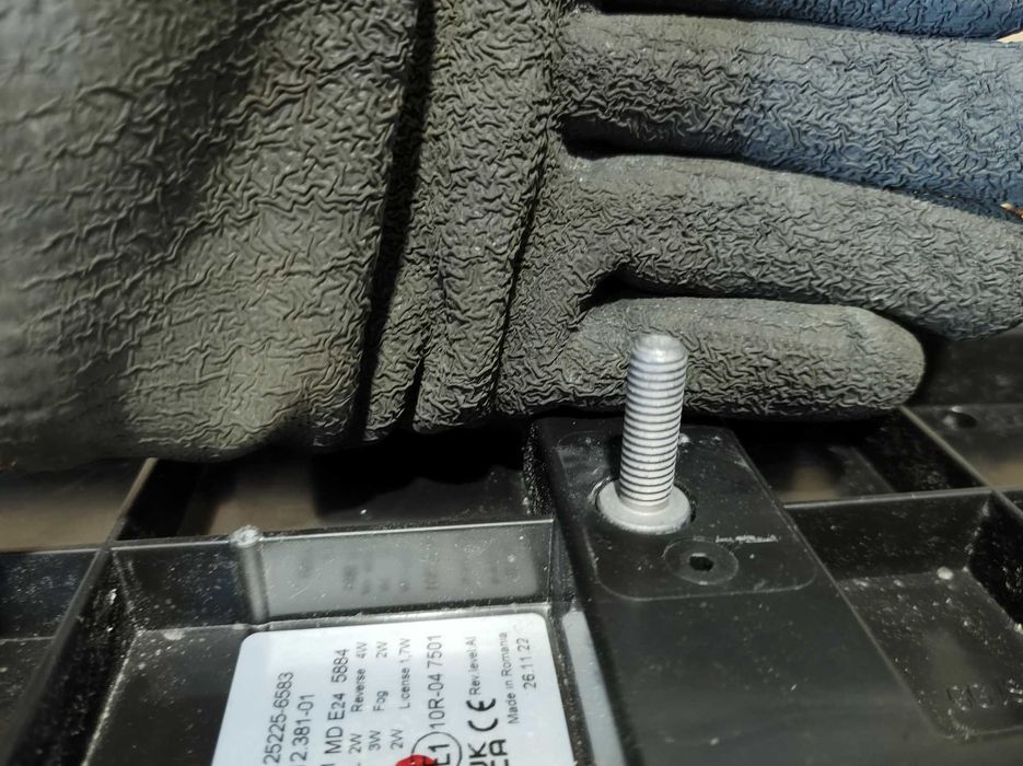 Диоден Стоп за Камион Влекач MAN Ляв Оригинал Като нов HELLA