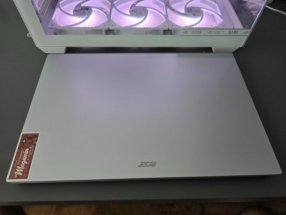 Лаптоп Acer Aspire 3, i7-1255U, 8GB RAM, 500gb SSD