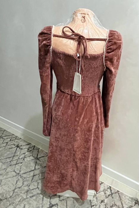 Новое платье. 46 размер