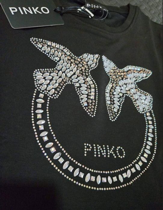 Невероятни дамски екипи.