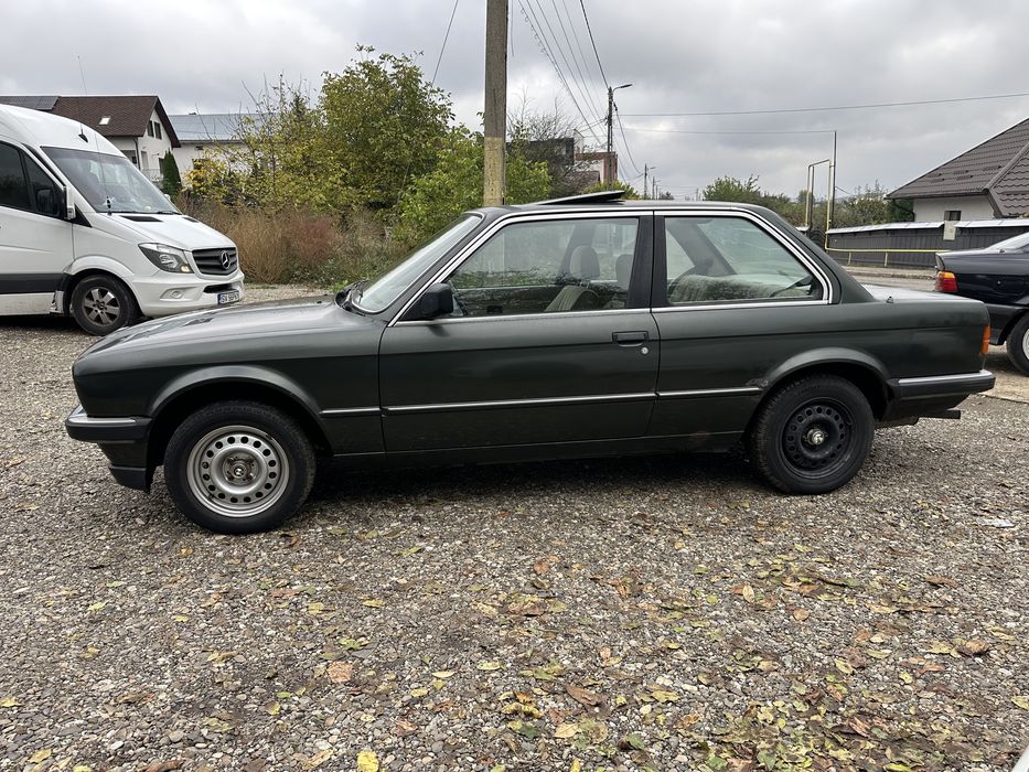 De Vanzare BMW E30 Coupe  318 i NFL  Original in stare perfecta