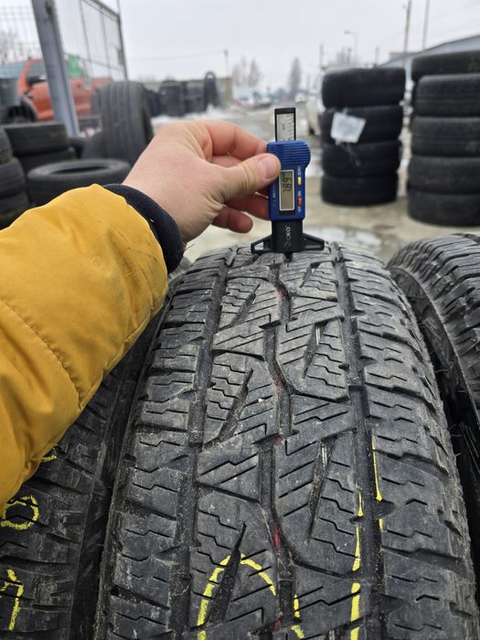 Anvelope de iarna 205-70r15 Brisgestone AT