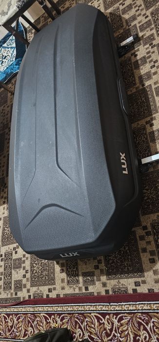 Бокс почти новый