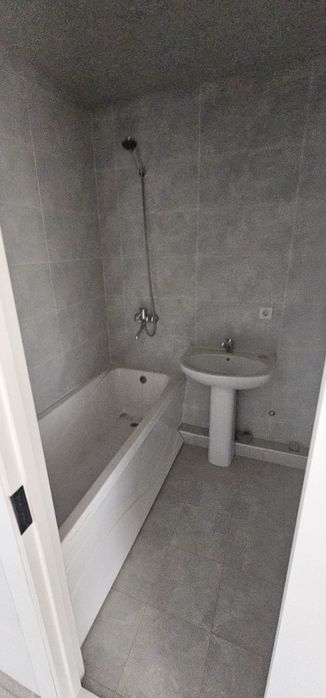 Сдам квартиру Сергели 8а пустой
