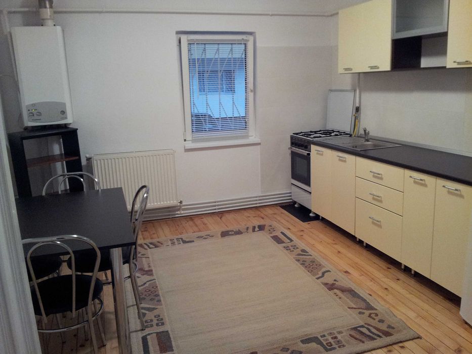 Inchiriez apartament 2 camere Marasti Str. Lacul Rosu