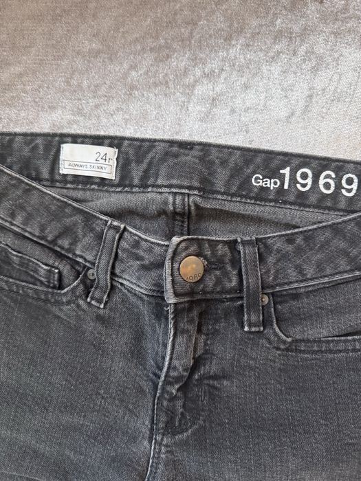 Ддинсы gap, zara