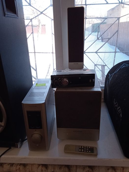 Продам музыкальную аппаратуру.