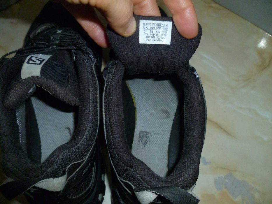 SALOMON Gore-tex №38