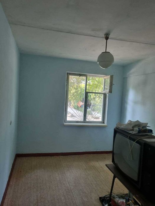 1-этажда 3 хонали уй сотилади