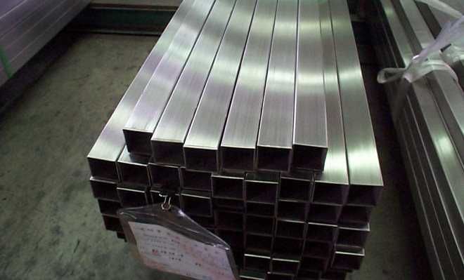 Профиль нержавеющий 50х50х2,0  AISI 304