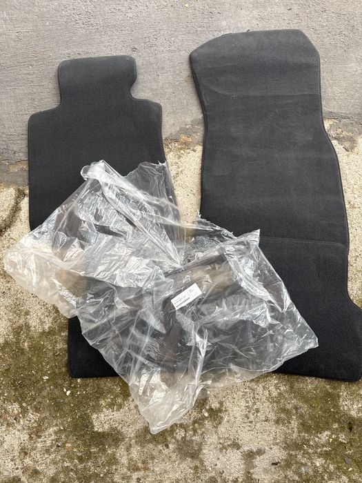 Чисто нови стелки за BMW I4