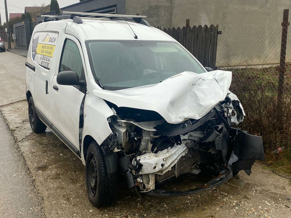 Dezmembrez Dokker/piese Dokker Dezmembrari Dokker 2013 1.5 dci