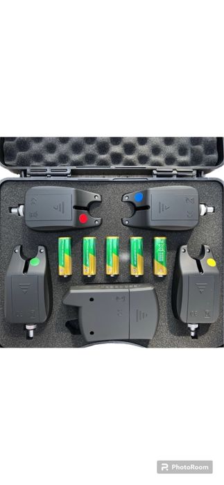 Set statie cu 4 avertizori 526 WindBlade + penar