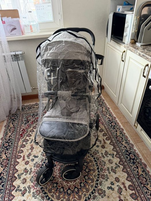 коляска прогулочная легкая