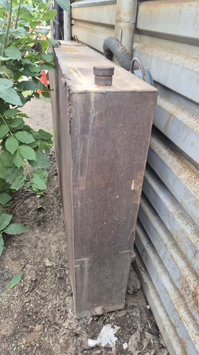 Продам железную ёмкость.