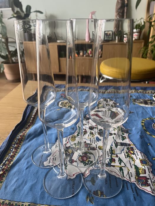 Комплект 4 бр. нечупливи тританови чаши за вино