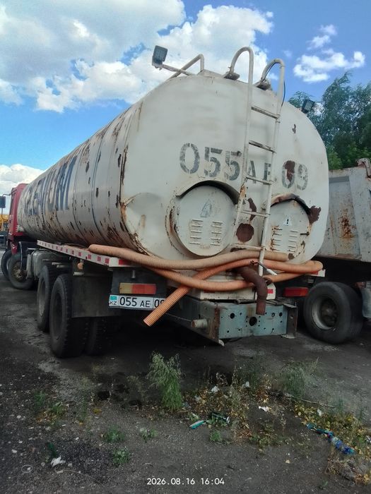 Хова водовоз  40 тонн 2010 год