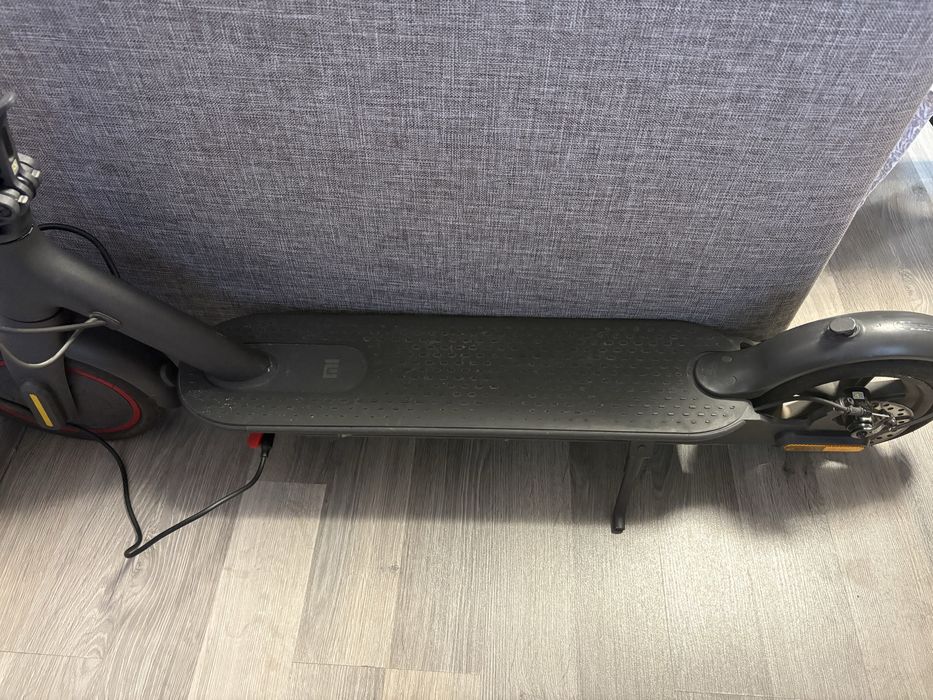 Xiaomi Mi Electric Scooter M365
