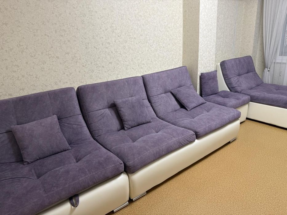 Продам диван Пума в отличном состоянии