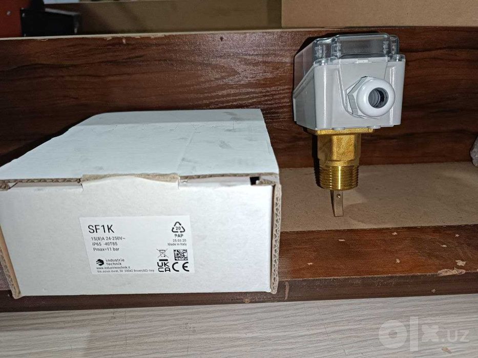 Датчик протока жидкости Industrie Technik SF1K Итальянский