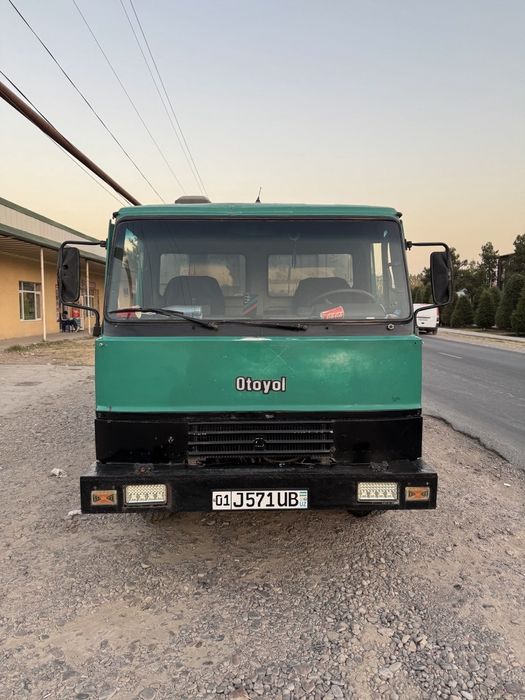 Isuzu matorli Otayol yuk mashinasi