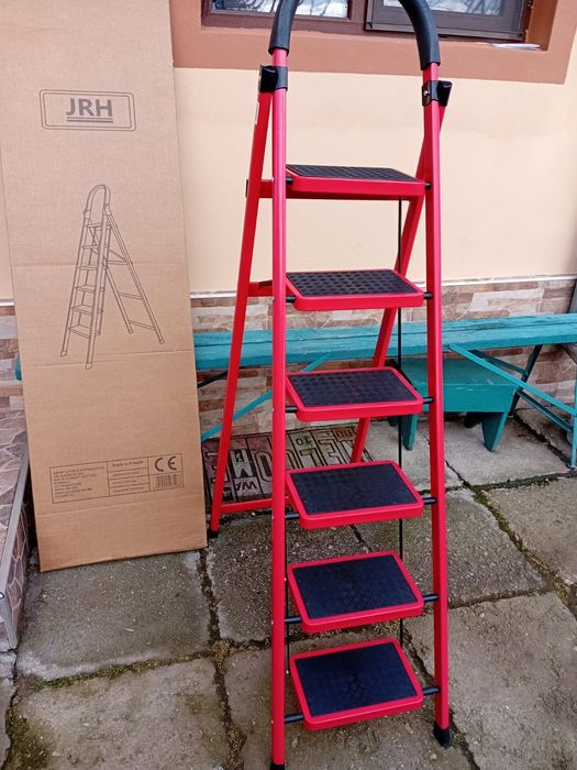 Scara metalica 6 trepte