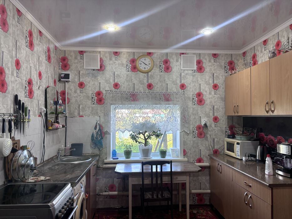 Продам кирпичный дом