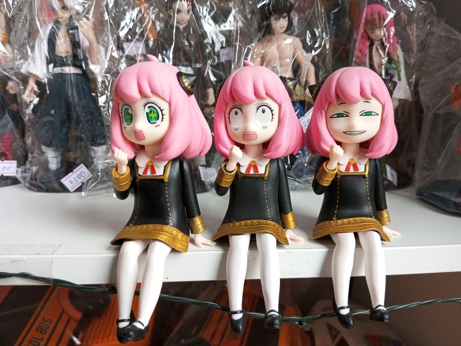 Фигуры аниме разных персонажей