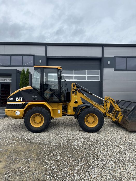 Incarcator frontal cCaterpillar 908