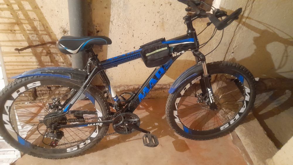 велик марка марс