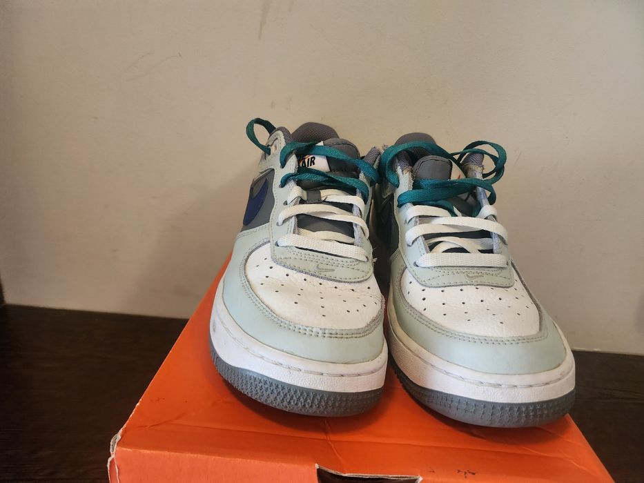 Продавам маратонки Nike