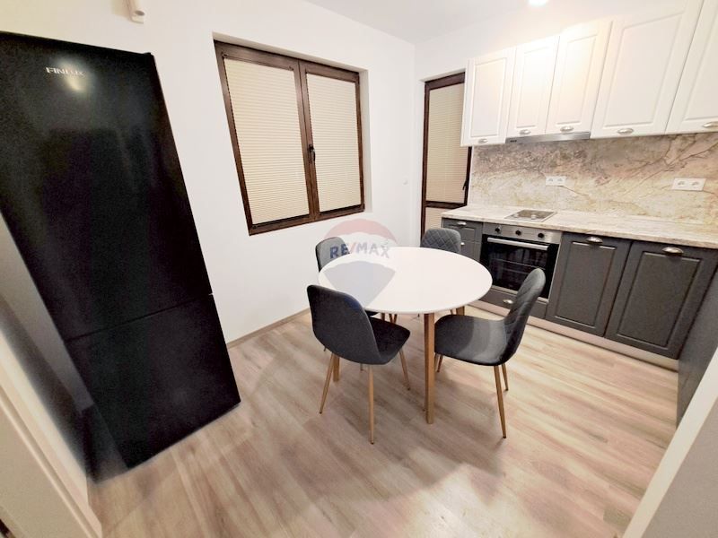 Дава се под наем Двустаен апартамент в Варна, Левски - 60 кв.м за 382.5 € - Снимка #7