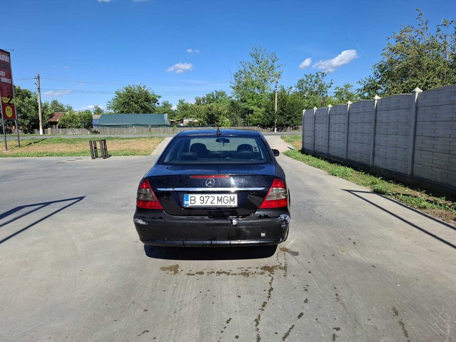 vand mercedes E Class W 211 an 2008