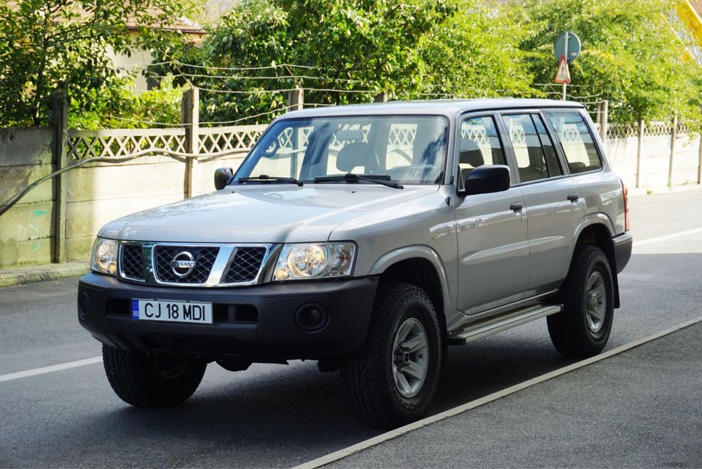 Nissan Patrol y61 4.2 conditie de showroom