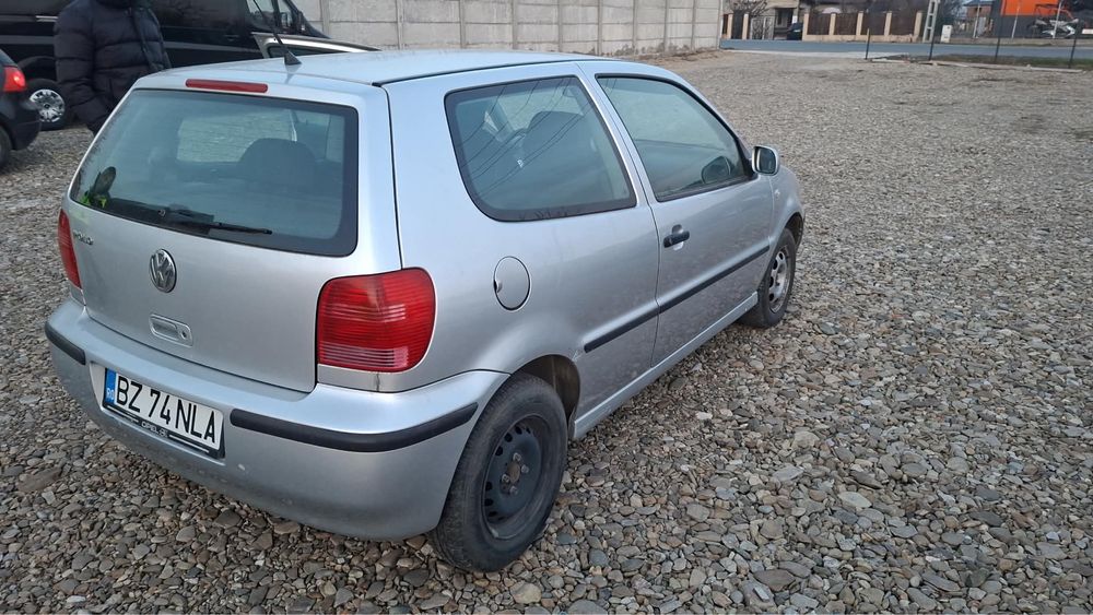 Vand golf polo 2001