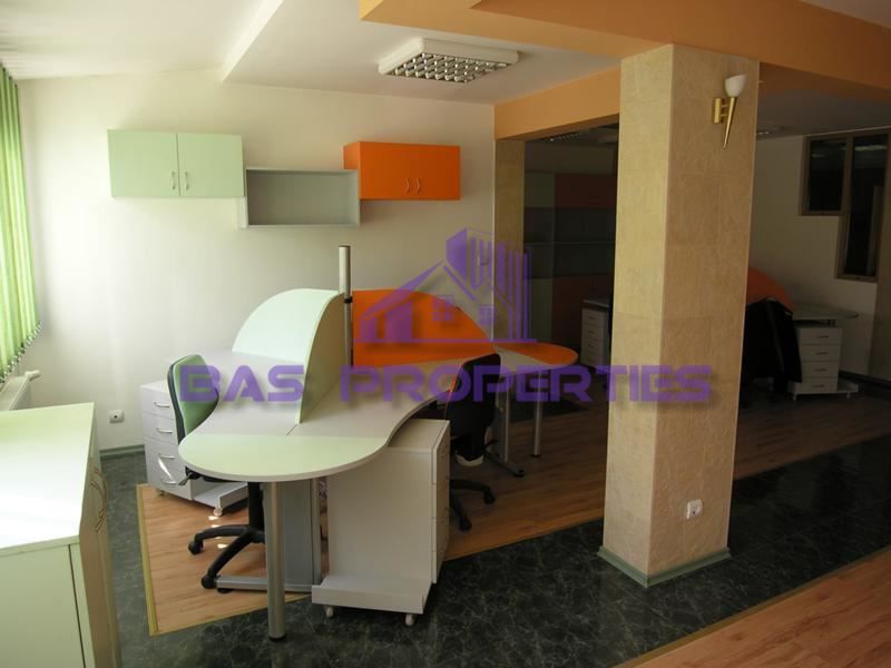 Продава се Офис в София, Оборище - 200 кв.м за 2750 €/кв.м - Снимка #3