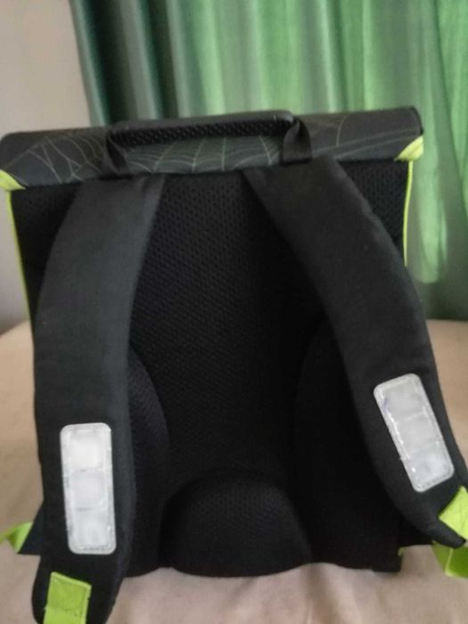 Ghiozdan  marca Herlitz  NOU